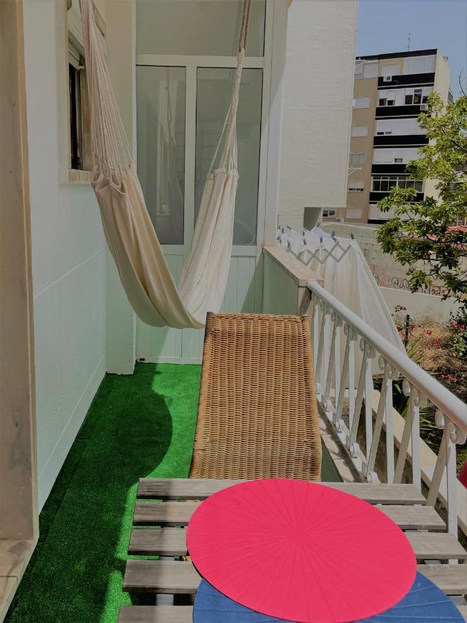 AtelierSurf29 Guest House Almada Extérieur photo